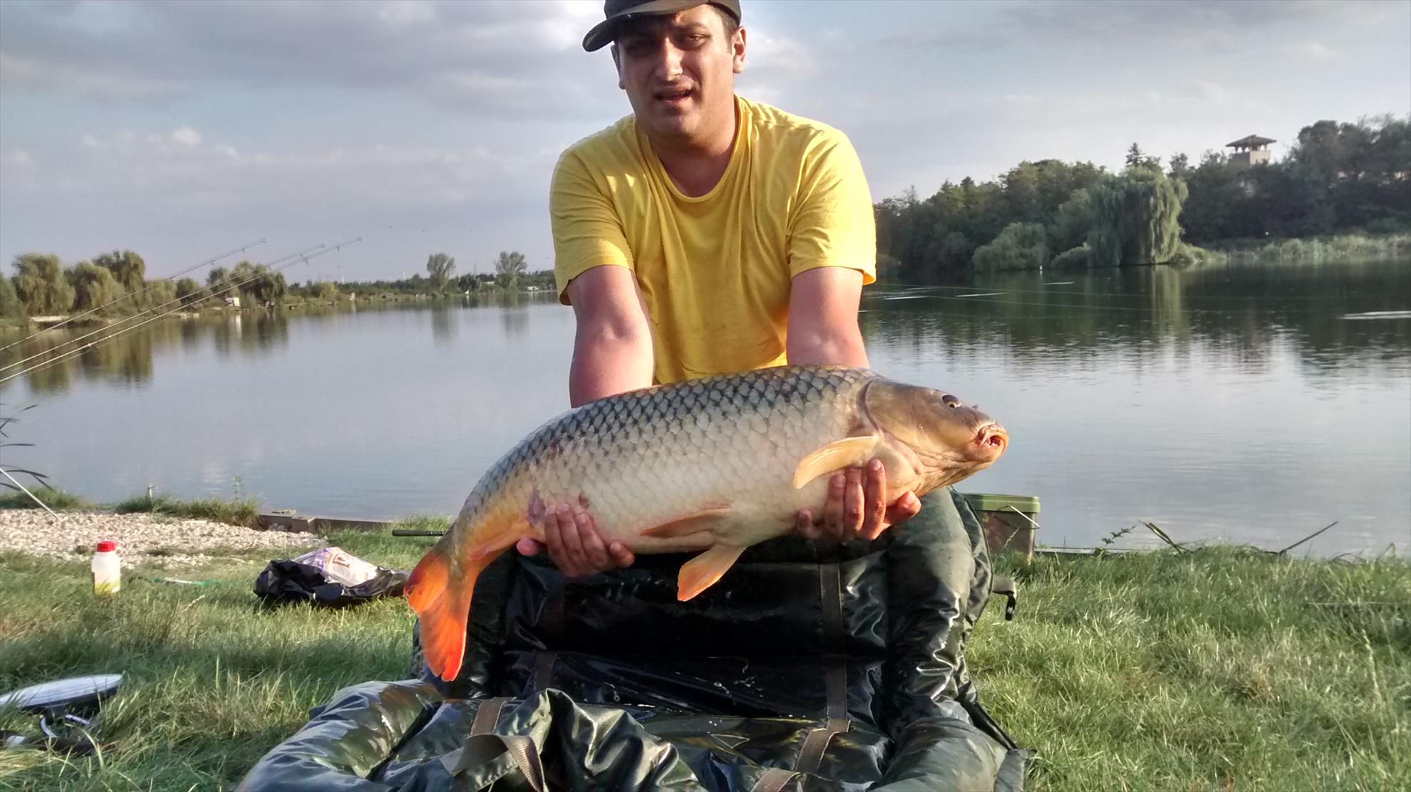 Pescuit in general - Acelasi barosan, Hermes-Peris